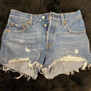 Levi shorts